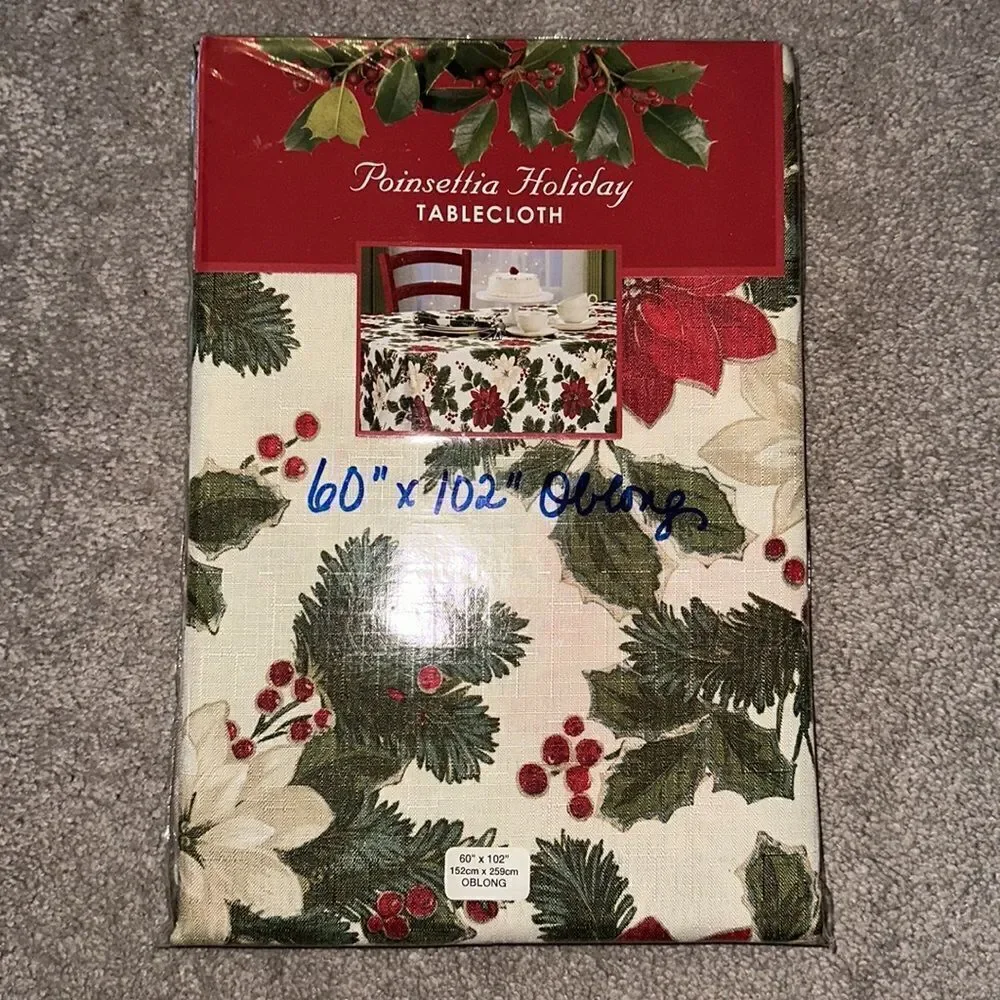 Poinsettia Holiday Tablecloth!